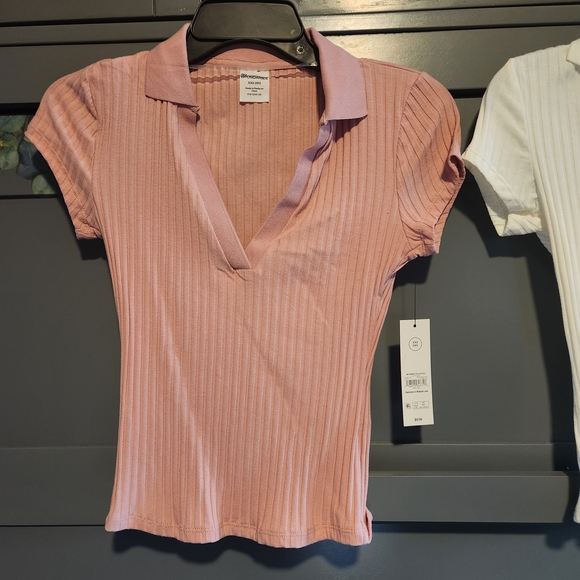 Ribbed Polo V-Neck Top - Pink or White - Picture 2 of 6
